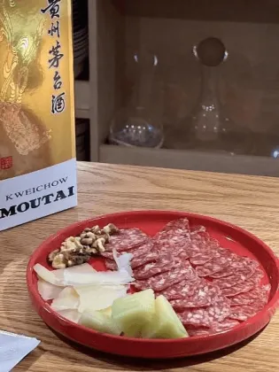Classic Milan Style Salami, Naturally Fermented