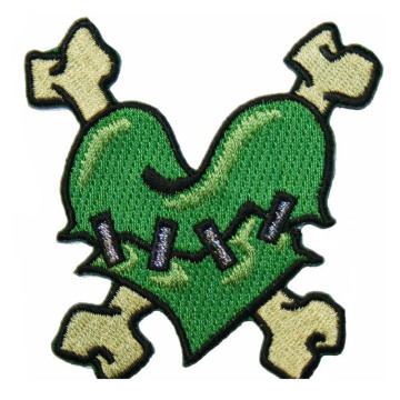 Green Hear-Shape Embroidery Patch Be19