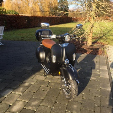 ヴィンテージクラシックエレクトリックガソリンスクーターVES PAレンジ90km 2000W/3000W 60V販売-EEC/COC認定