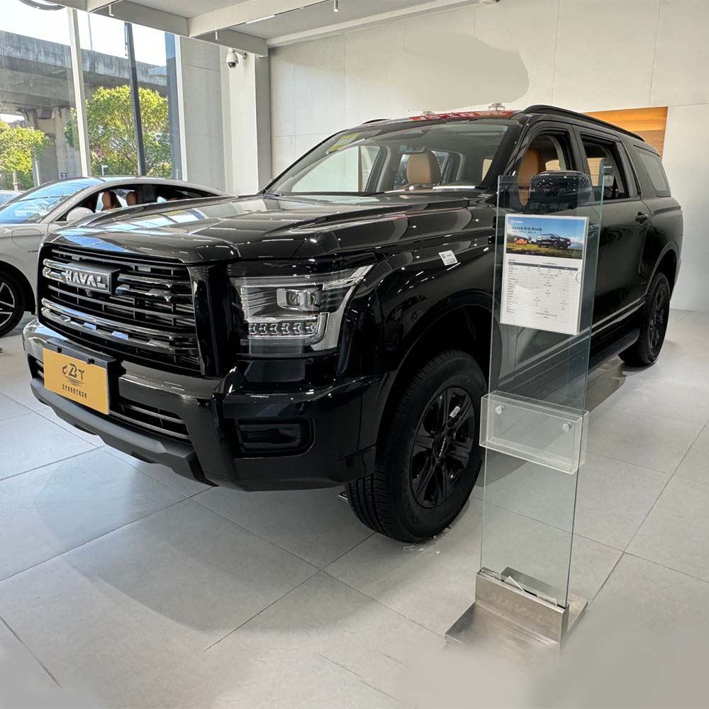 Long body and wide wheelbase