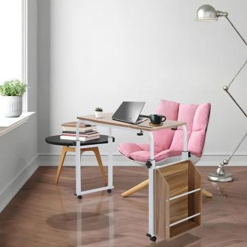 ベッドサイドテーブルの上の可動医療患者