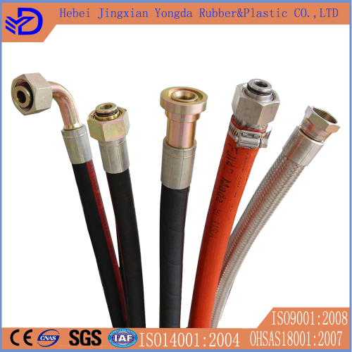 Smooth surface hydraulic hose