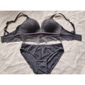 In-Stock Draadloze kanten zachte triangel-bh-bikiniset