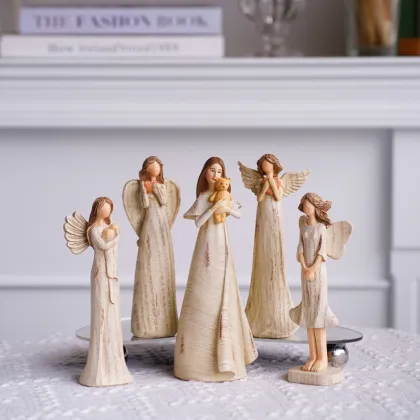 Wholesale European Angel Statues: Motherly Love, Woodcut Designs, Resin Bears Hugging Characters - Celebration Souvenirs