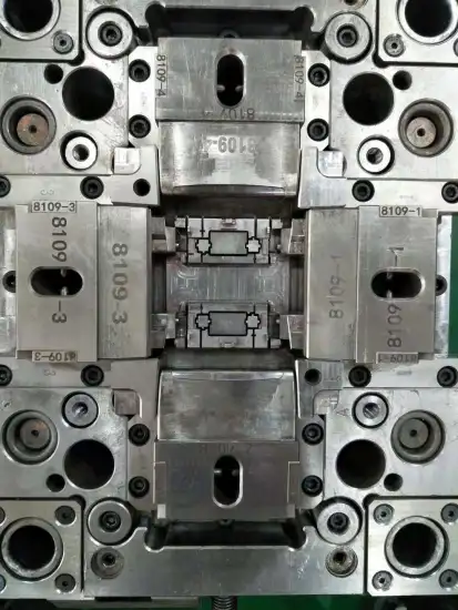 Multi-Cavity Plastic Injection Mould