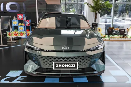 Changan Qiyuan A06 Plug-in Hybrid Electric Vehicle