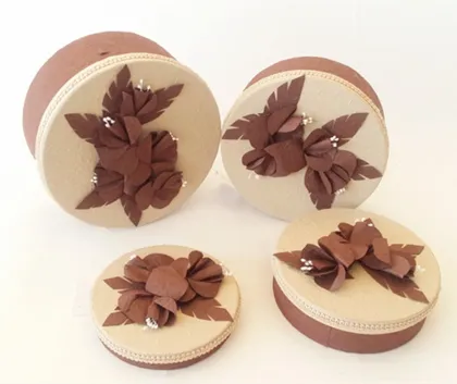 Fashion craft hand made cosmetic box sets packing