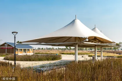 XZ-Quality ETFE Tensile Film Structure for Transparent Shading Roofs in Architecture