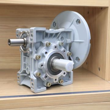 High Torque NMRV050 Gear Reducer - China Good Sell 90 Degree Worm Gearbox