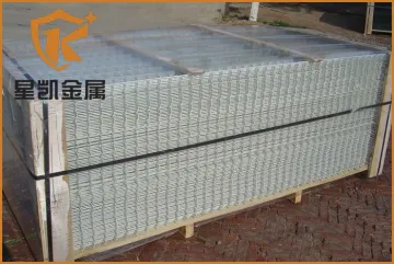 Heavy duty galvanized welded wire mesh panels