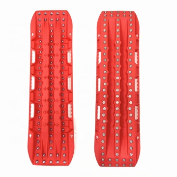JOLY Good Quality 4X4 Off Road Recovery Board with Metal Studs