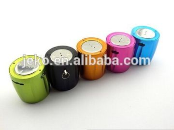 Cute design metal Mini card box speaker