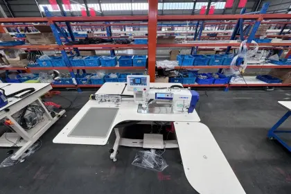 Automatic Lockstitch Sewing Machine Hemming Jeans