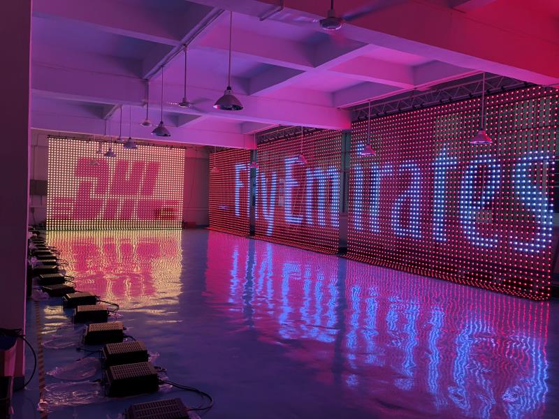 Flexible Mesh Display