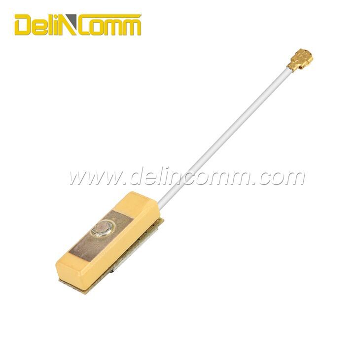 DeliNCOMM GPS Built-in Ceramic Antenna