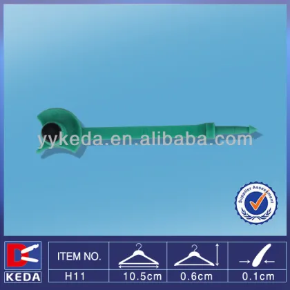 size tags for clothes hangers H&M