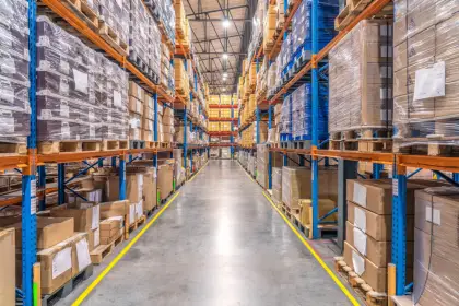 2024 Top Selling Factory Basements and Workshops: 100W LED High Bay Lighting, Pendant Street Lights, and LED Shop Garage Lights