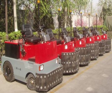 Four-wheel Anti-collision Battery Tractor