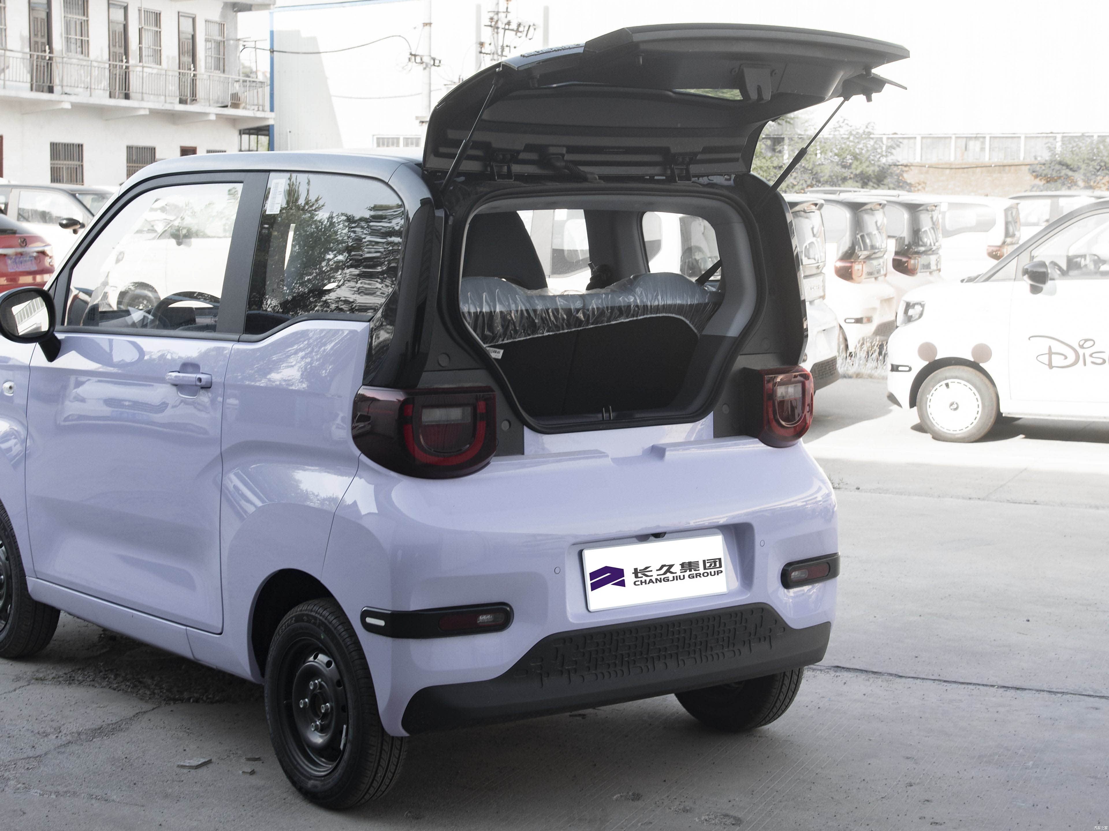 Chery QQ ice cream 12