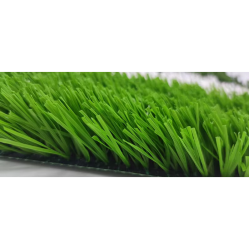 Grama sintética do gramado do tapete da grama artificial do futebol