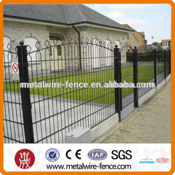 Arch top security wire fence