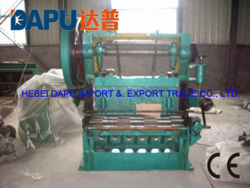 Diamond automatic mesh making machine