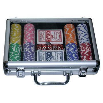 poker chip set,poker set,casino game,pool table,game,gambling,travel game,poker,poker game,table game