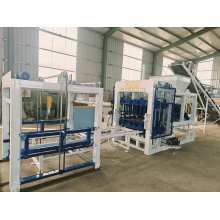 Бетонная полуотджак -кирпич