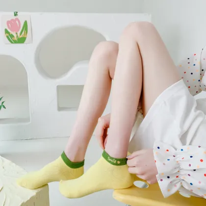 Stylish Smile Embroidered Ankle Socks