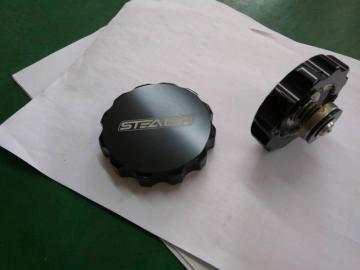 Tappo del serbatoio specifico per auto