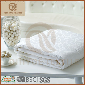 Soft beautiful handmade mulberry silk comforter