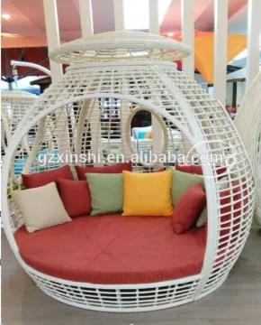 PE rattan outdoor garden furniture sun lounge