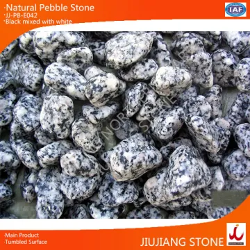 garden decorative pebble stone flooring