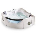 Whirlpool Hydrotherapy Bathtub 1.54*1.54m Indoor Triangle Jetted Hydromassage Bathtub
