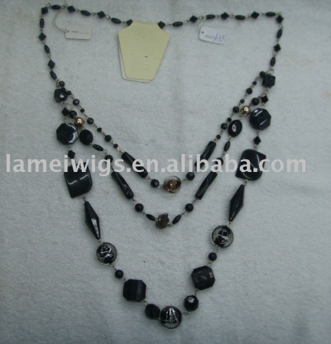 necklace with colored glaze beads