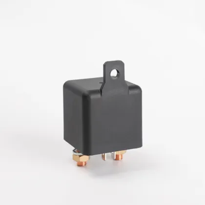 WM686 200A 12V high power Auto relays For Trucks