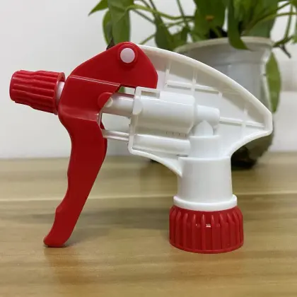 Red D Type 28mm Cleaning Agent Chemical Mist Sprayer with 360 Degree Rotating Nozzle