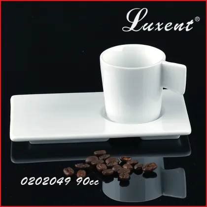 ceramic food safe and hard resistant glaze super white cup and saucer