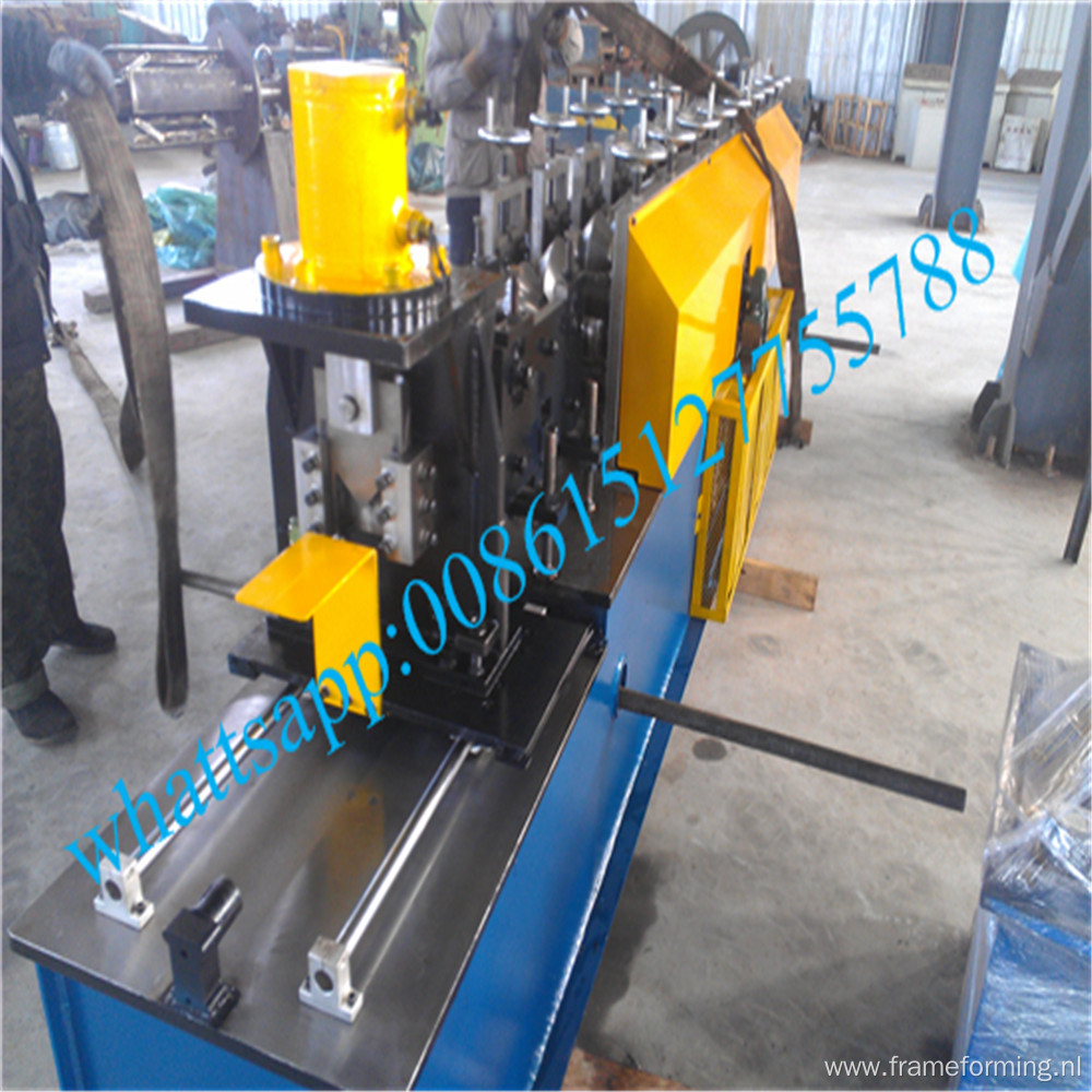 Wall angle and L shape roll forming machine