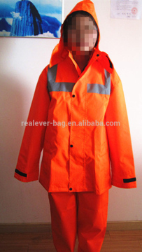 UB-1 red cleaning workers' raincoat with reflective strips