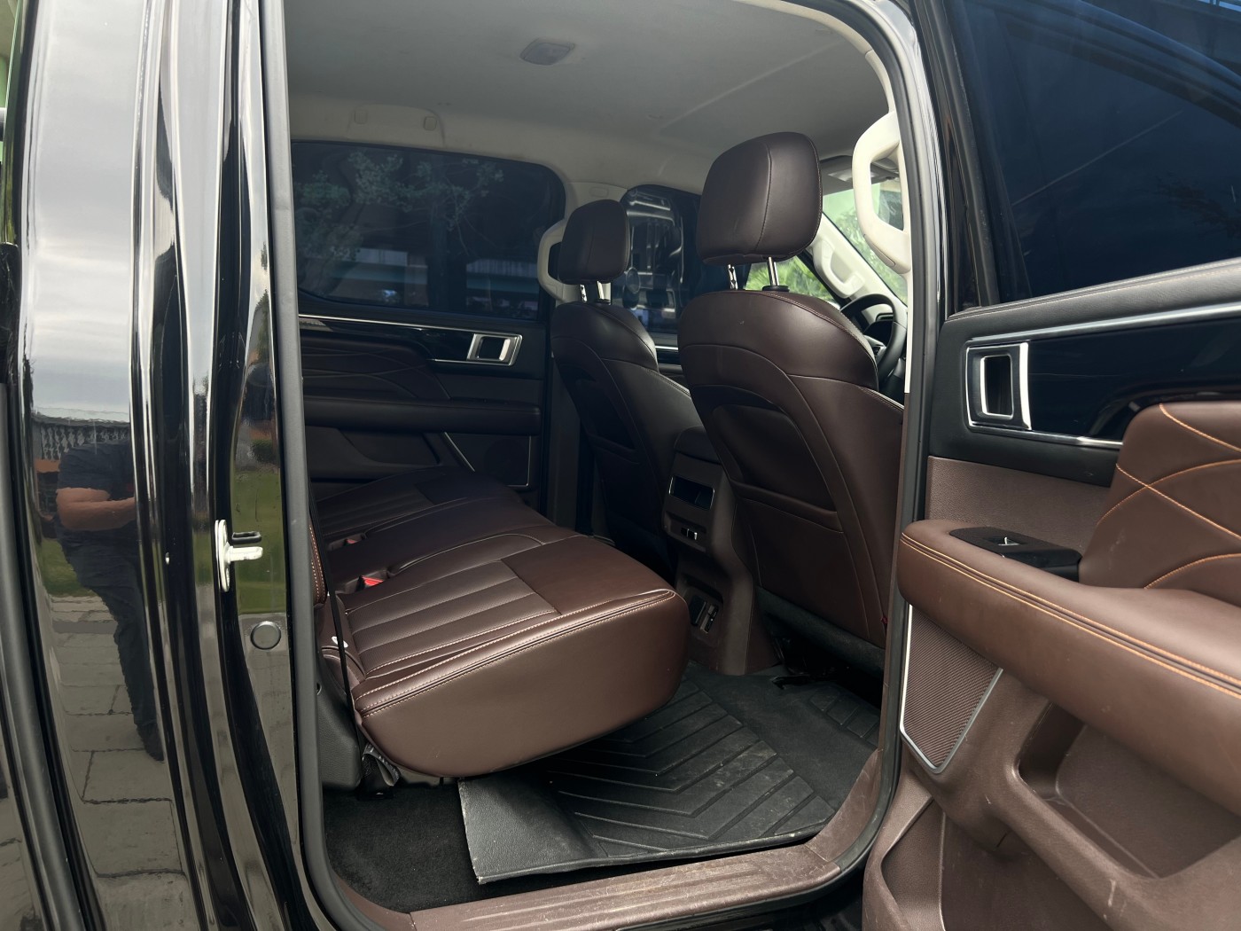 4WD Long Wheelbase Enjoyable Edition