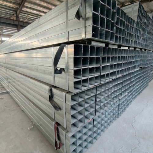 Verzinktes Vierkantrohr 98*98*1,1 mm