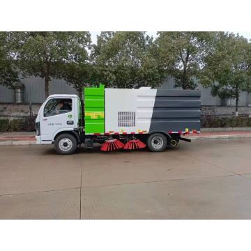 High efficiency Cheaper price 4x2 Road Sweeper truck