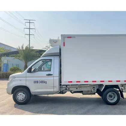 Wuling Ice and Snow Prince Refrigerated Truck