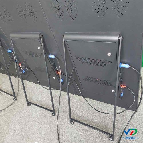 P2.5mirror led poster led display advertising