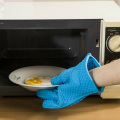 Grill BBQ -Handschuh zum Kochen des Backens