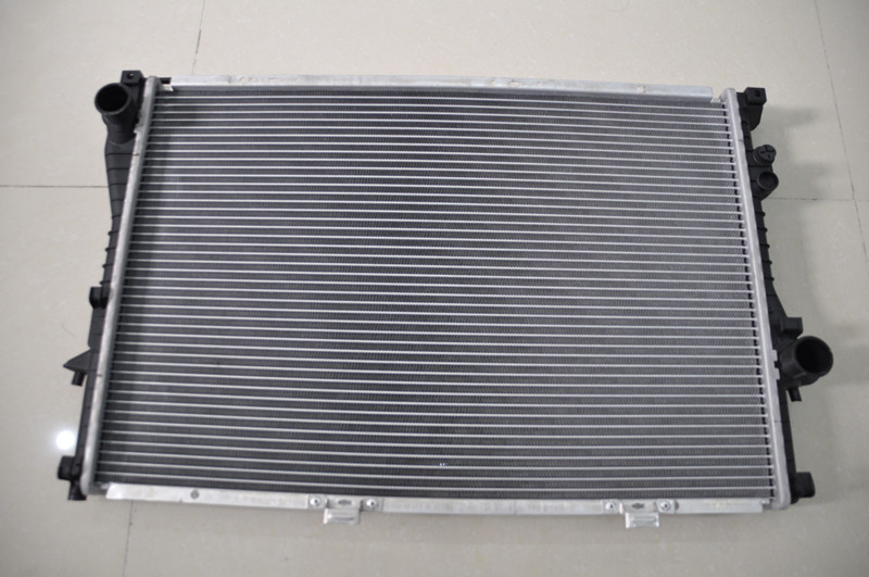 Aluminum Radiator for BMW