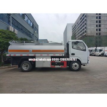 Dongfeng 5000 litros Oil Tanker / Oil Bowser / Oil Transport Truck