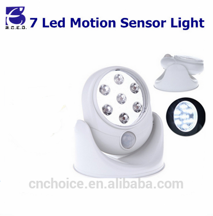 Wireless 7 LED Motion Sensor Light with Adjustable Angles