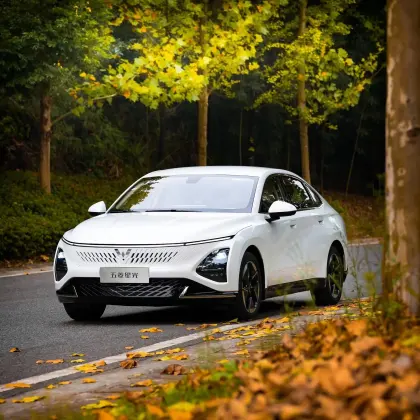 Wuling Starlight Hybrid: The 1000km Range Electric A-Class Sedan 2024